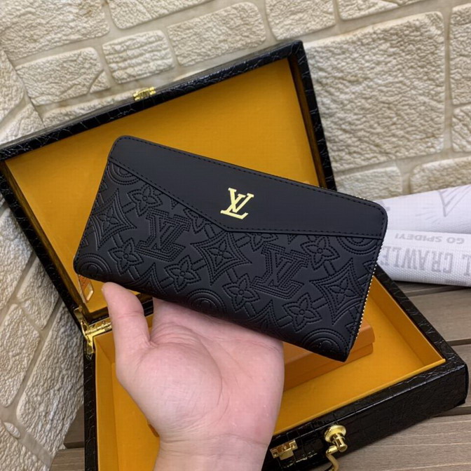 lu wallet-001
